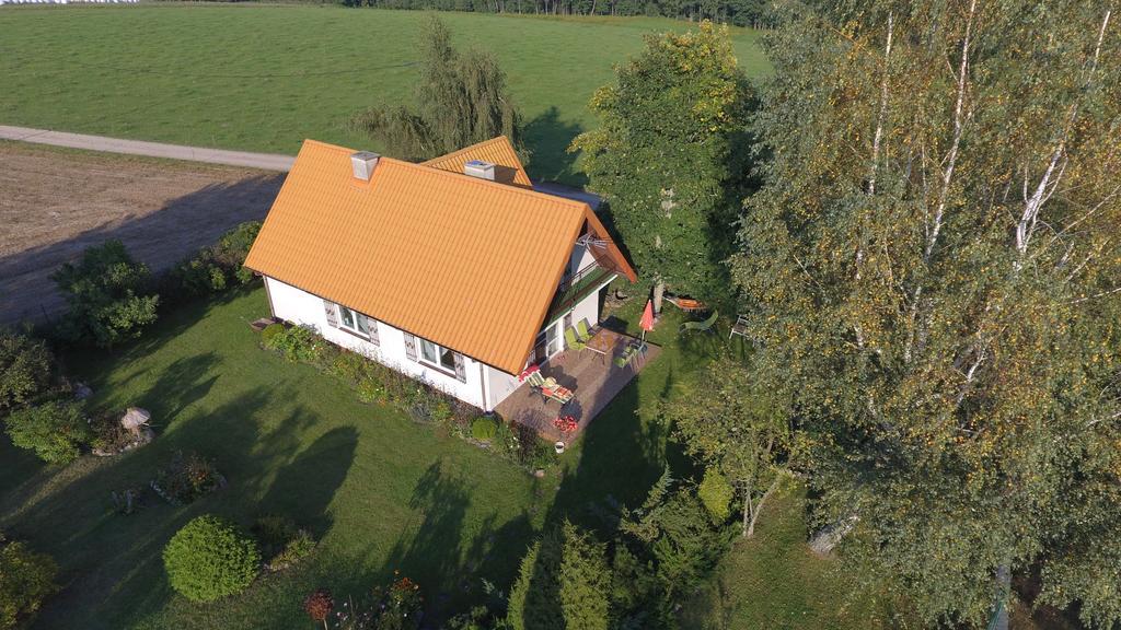 Domek Pod Klonami Na Mazurach Guty Exterior foto
